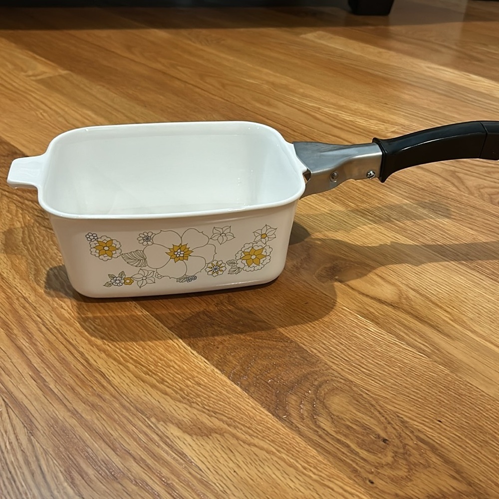 Vintage Corning Ware Wildflowers with Detachable Pot Handle
